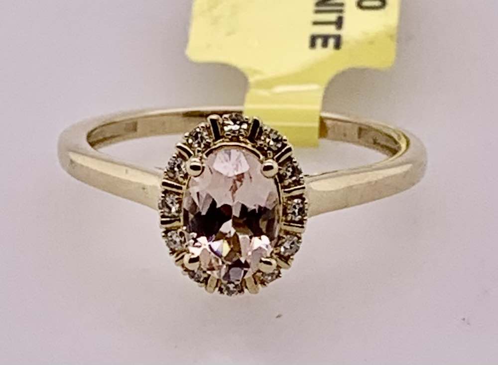 10K Morganite & Diamond Ring