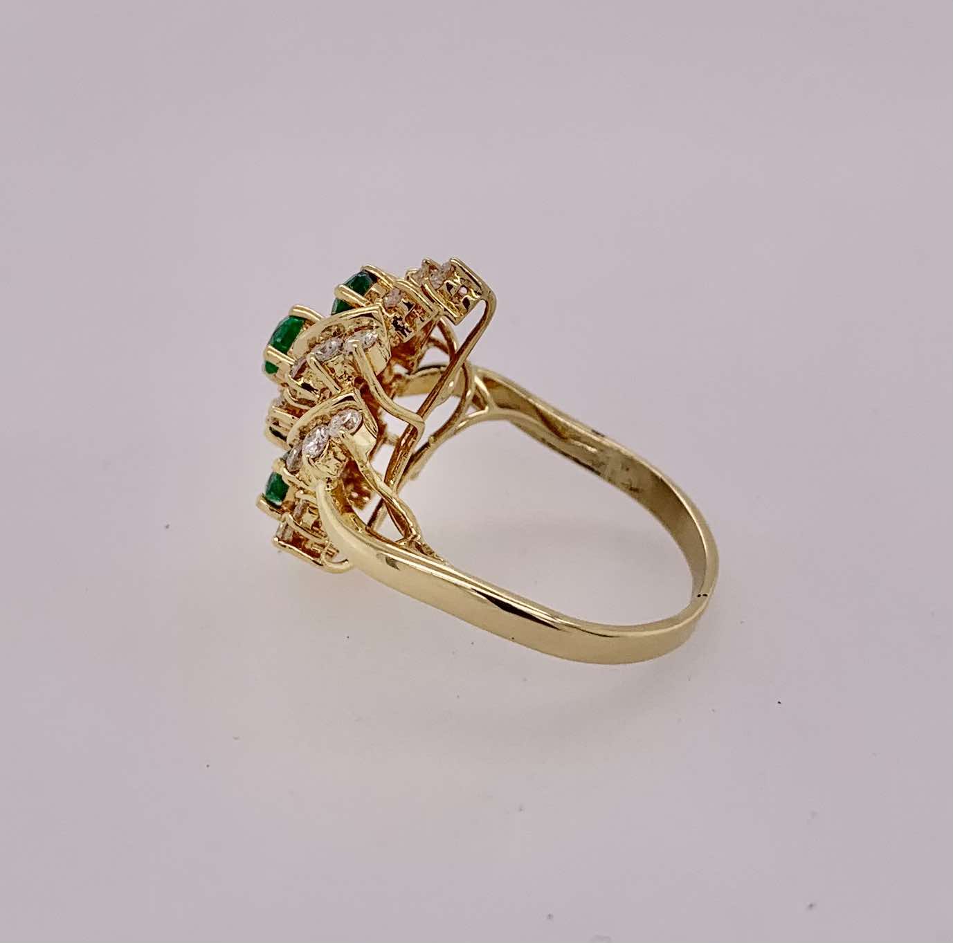 18K Estate Emerald & Diamond Ring