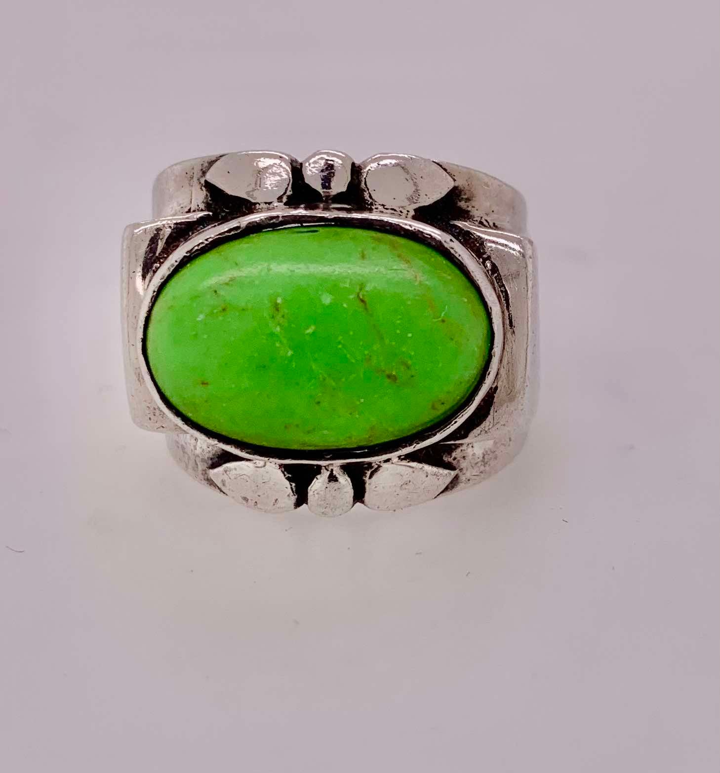 Estate Sterling Silver Ring
