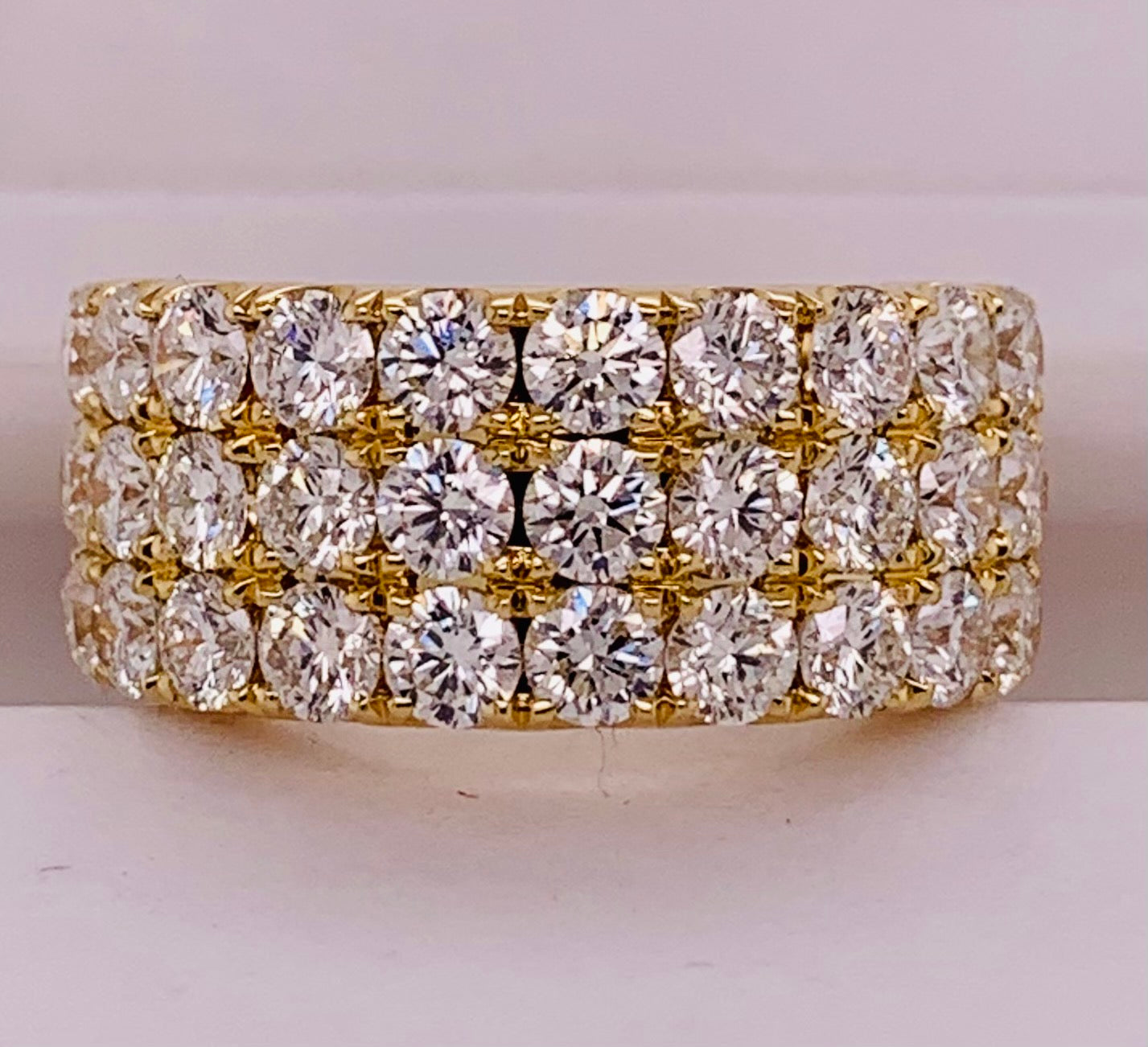 18K Gold Diamond Band Ring