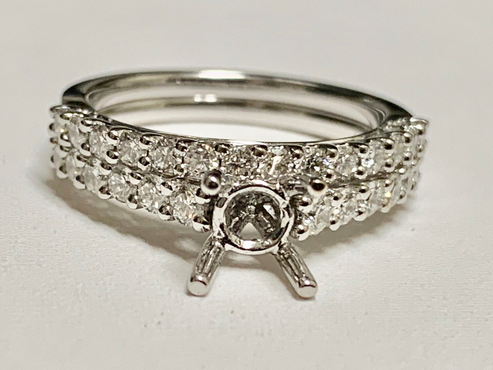 18K Bridal Semi-Mount Set