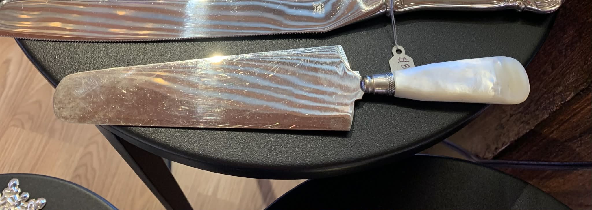 Estate Cake Server