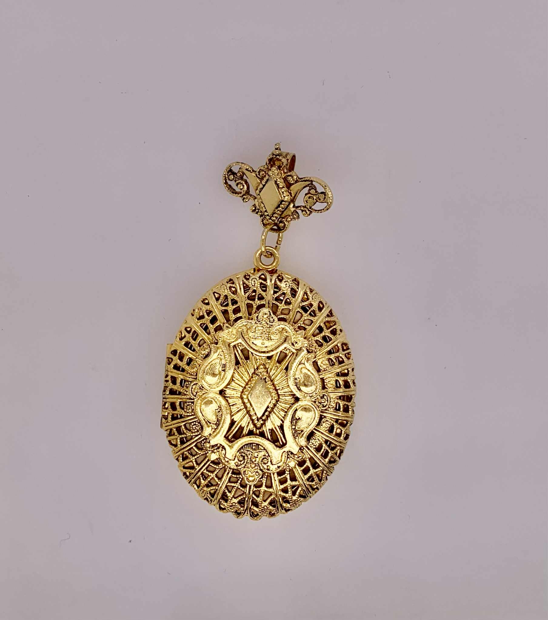 Estate Gold Fill Locket