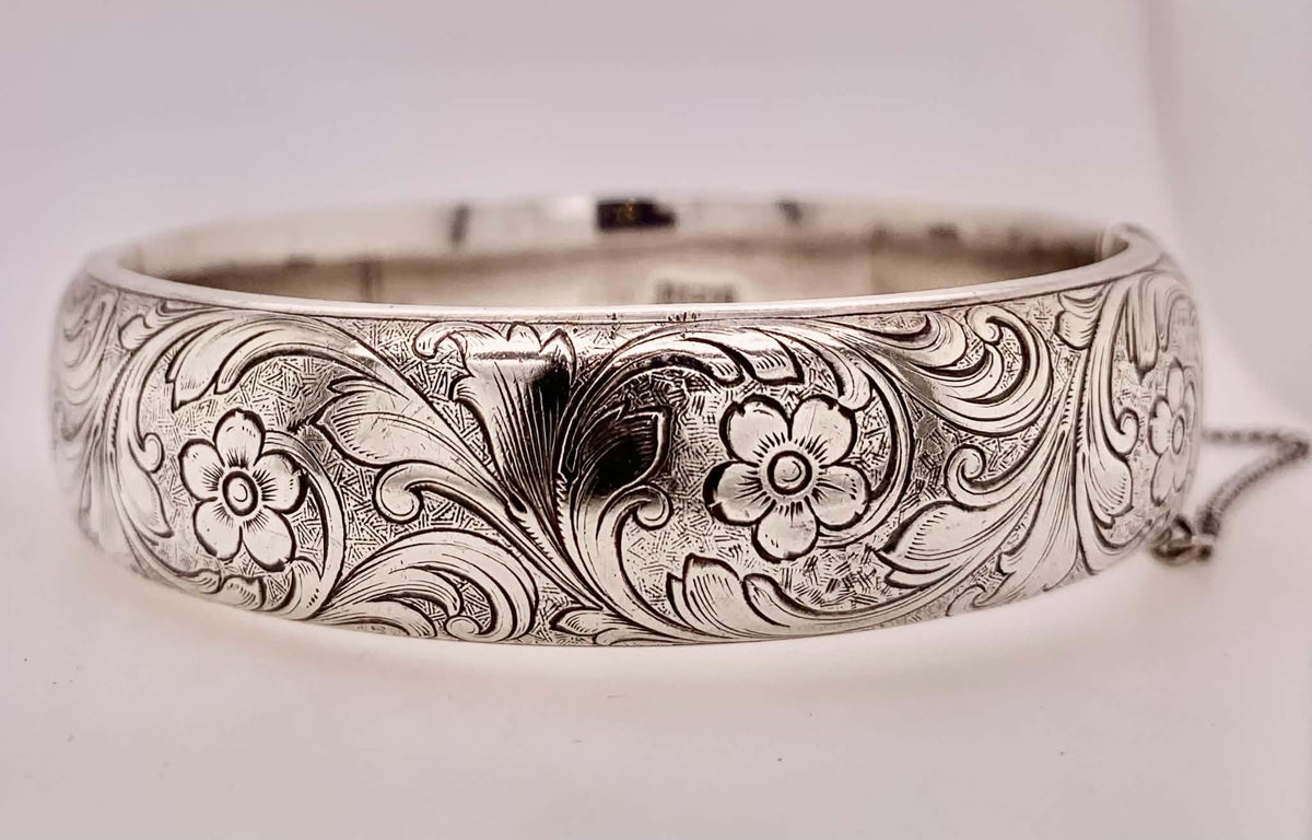 Vintage Estate Excalibur Sterling Silver Bangle Bracelet.