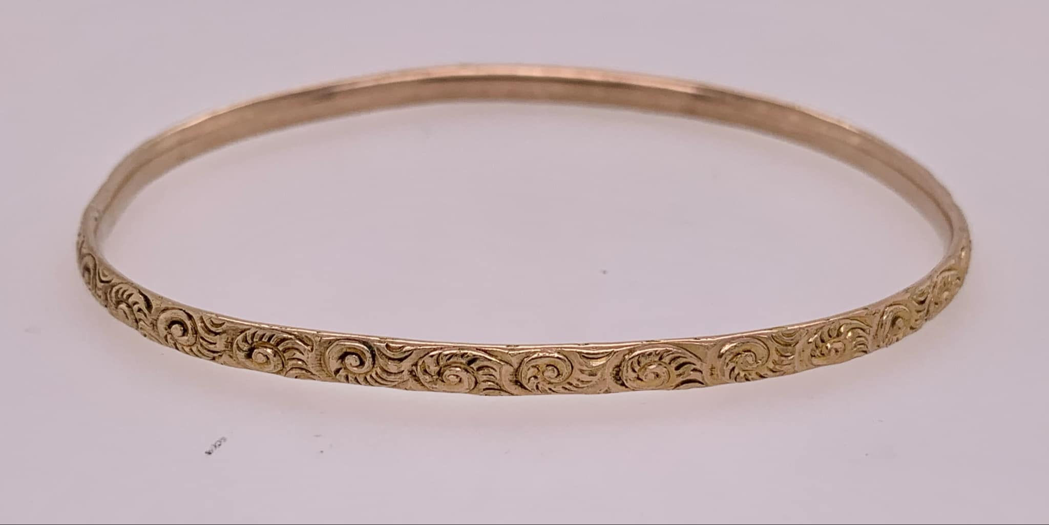 Vintage Estate Gold-Filled Slip-on Bangle
