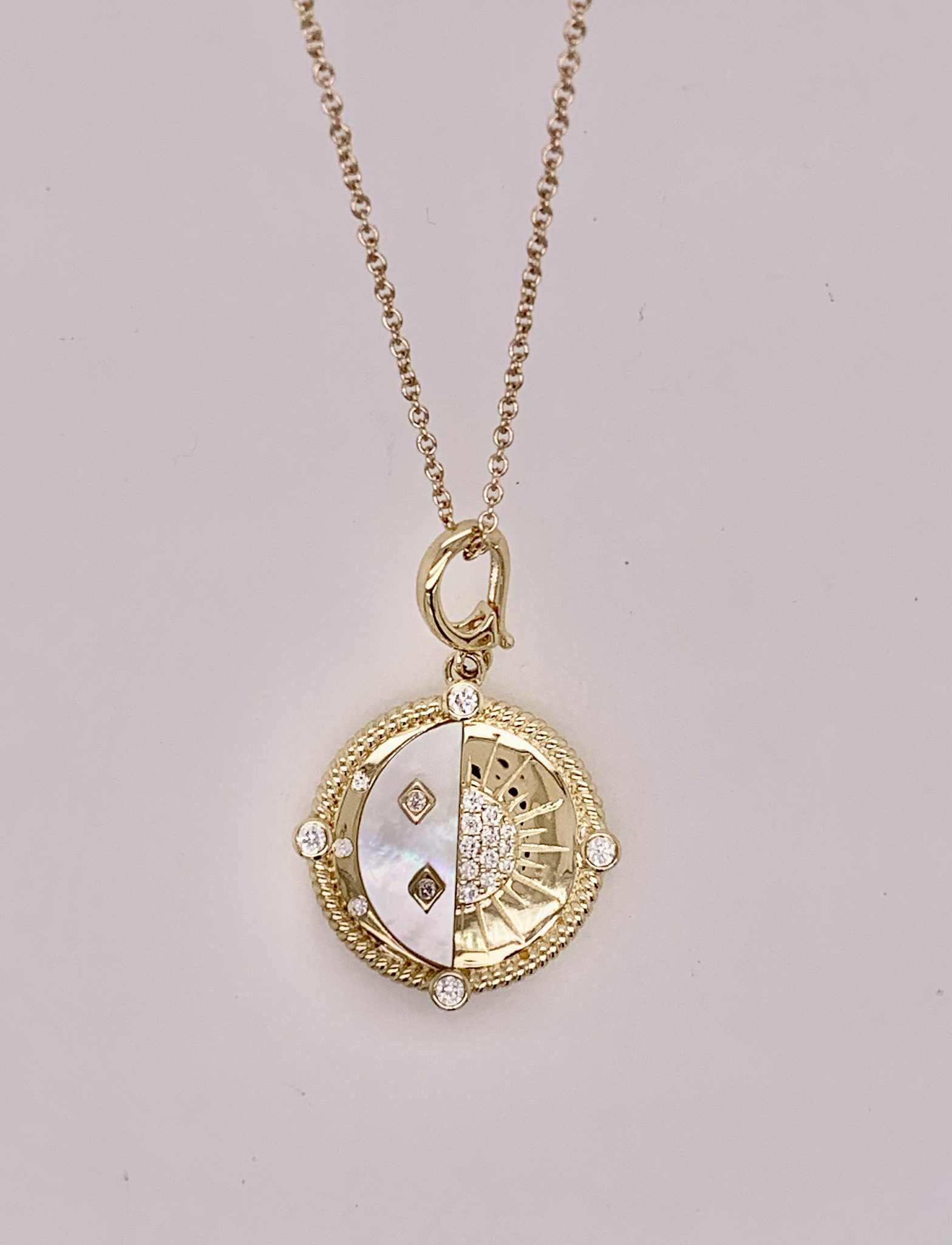 14K Mother of Pearl/Diamond Pendant