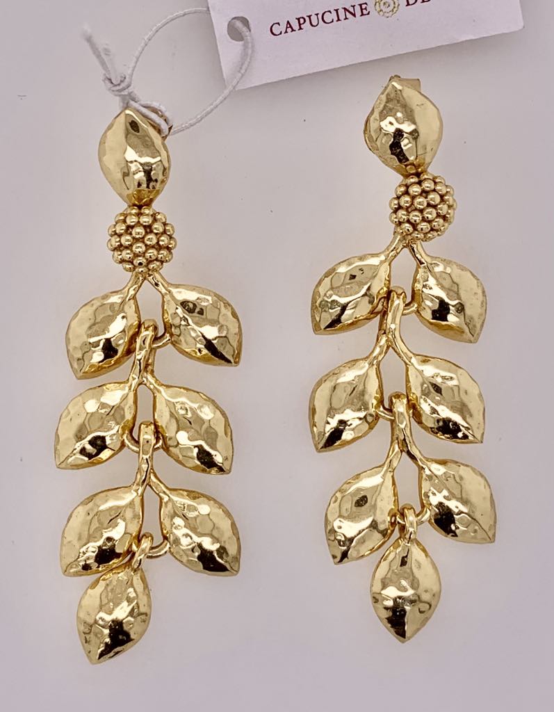 Golden Lurel Dangle Earrings