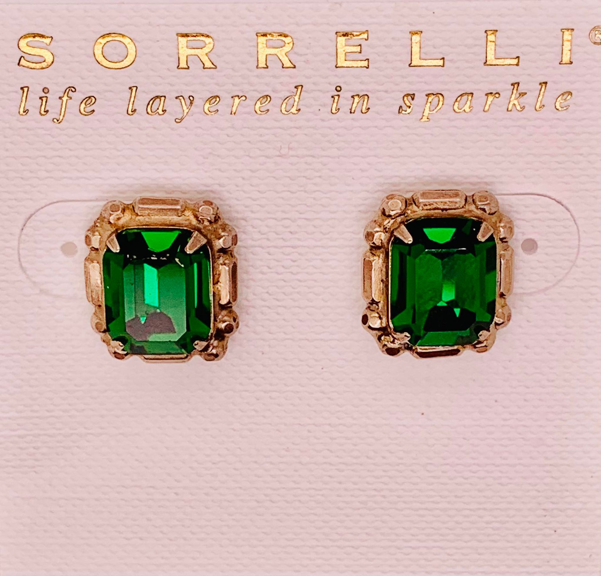 Meera Stud Earring