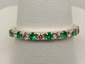 14K Emerald & Diamond Band Ring