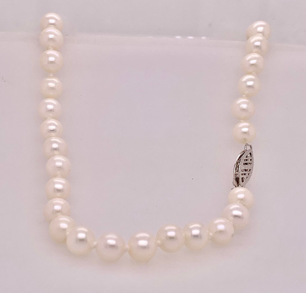 18" 6mm freshwater Cultured Pearl Necklace