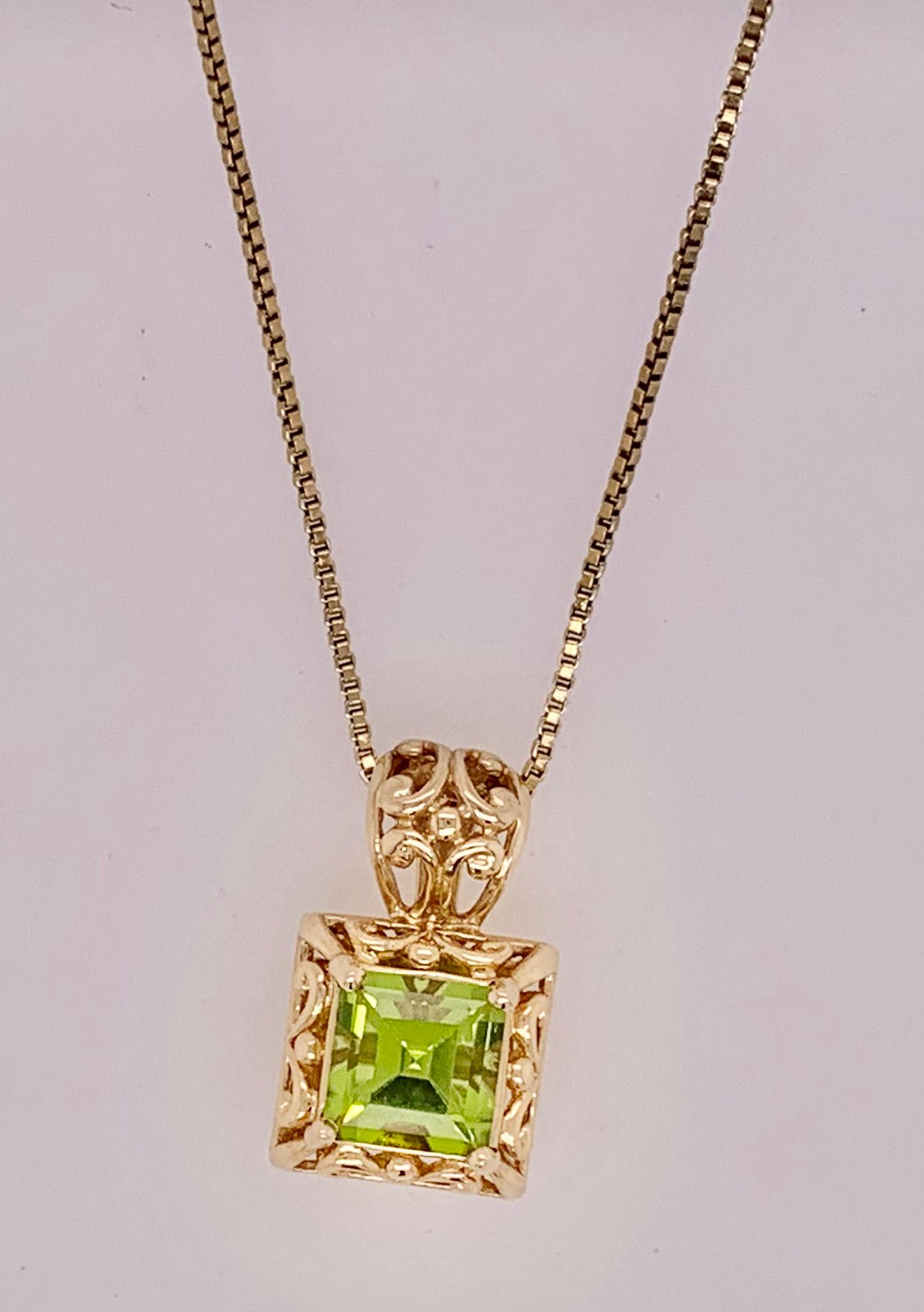 Estate 10K Peridot Pendant