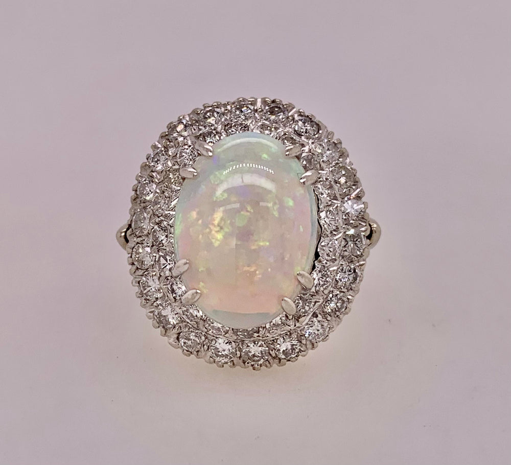 Estate 18K Opal & Diamond Ring