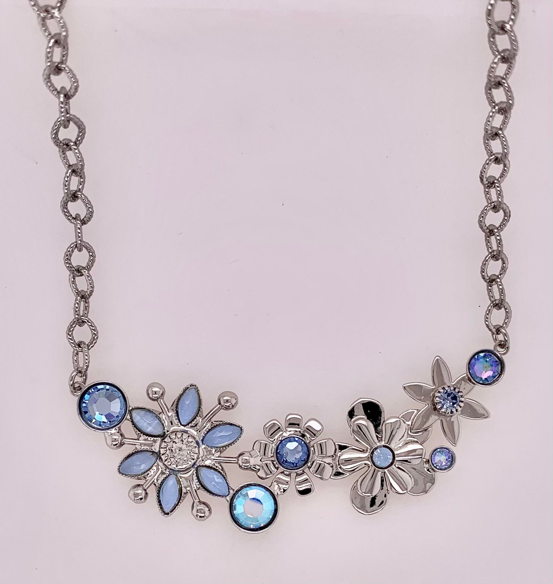 Sorrelli Windsor Blue Necklace