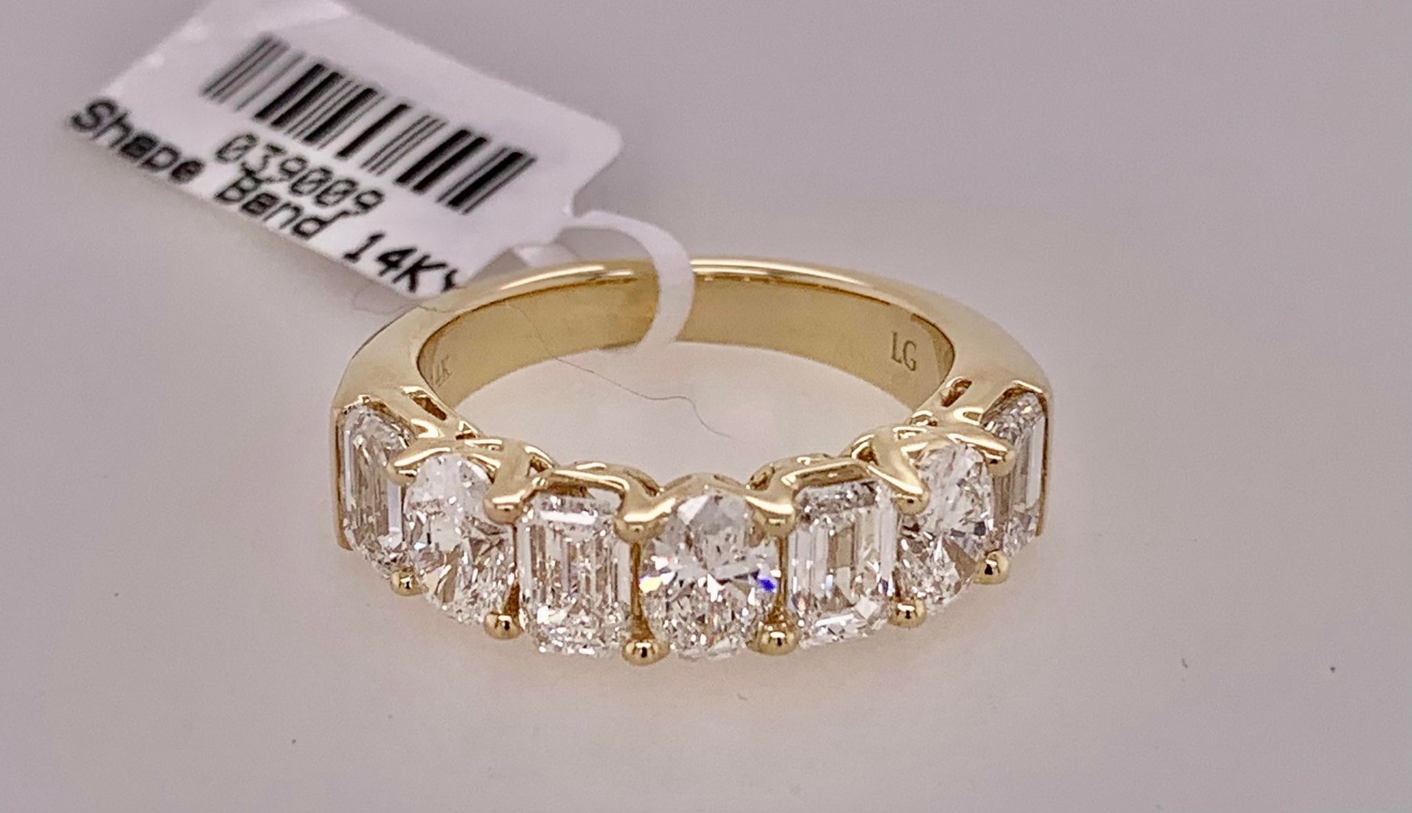 14K LAB Diamond Band Ring