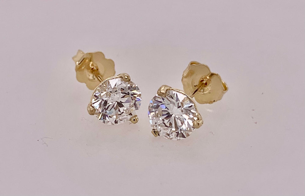 2 Carat Total Weight LAB Diamond Studs