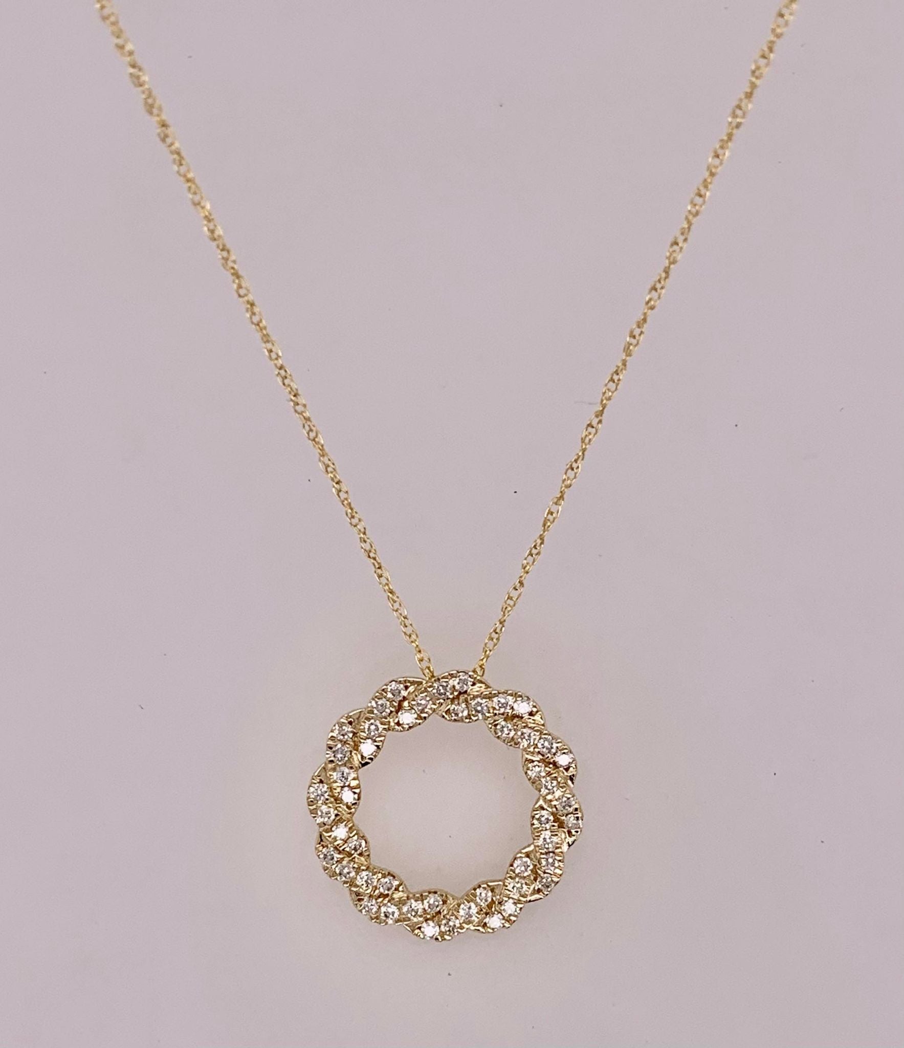 14K Diamond Circle Pendant Necklace