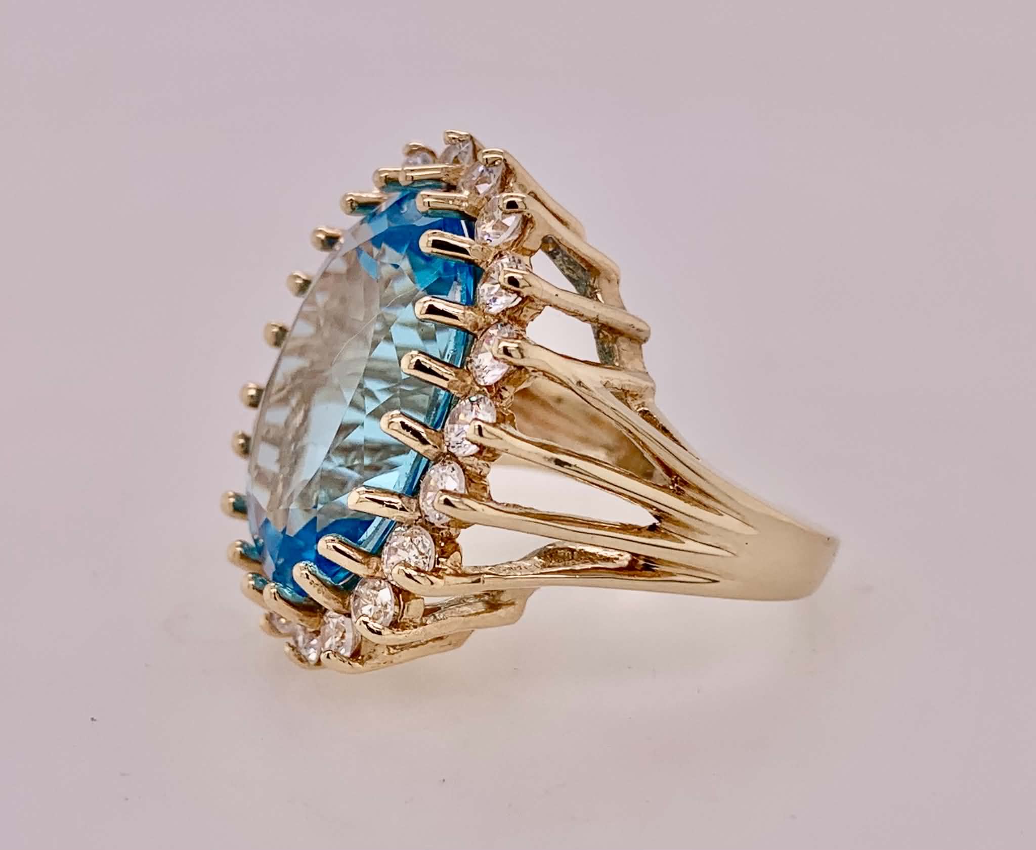 14K Estate Topaz Ring