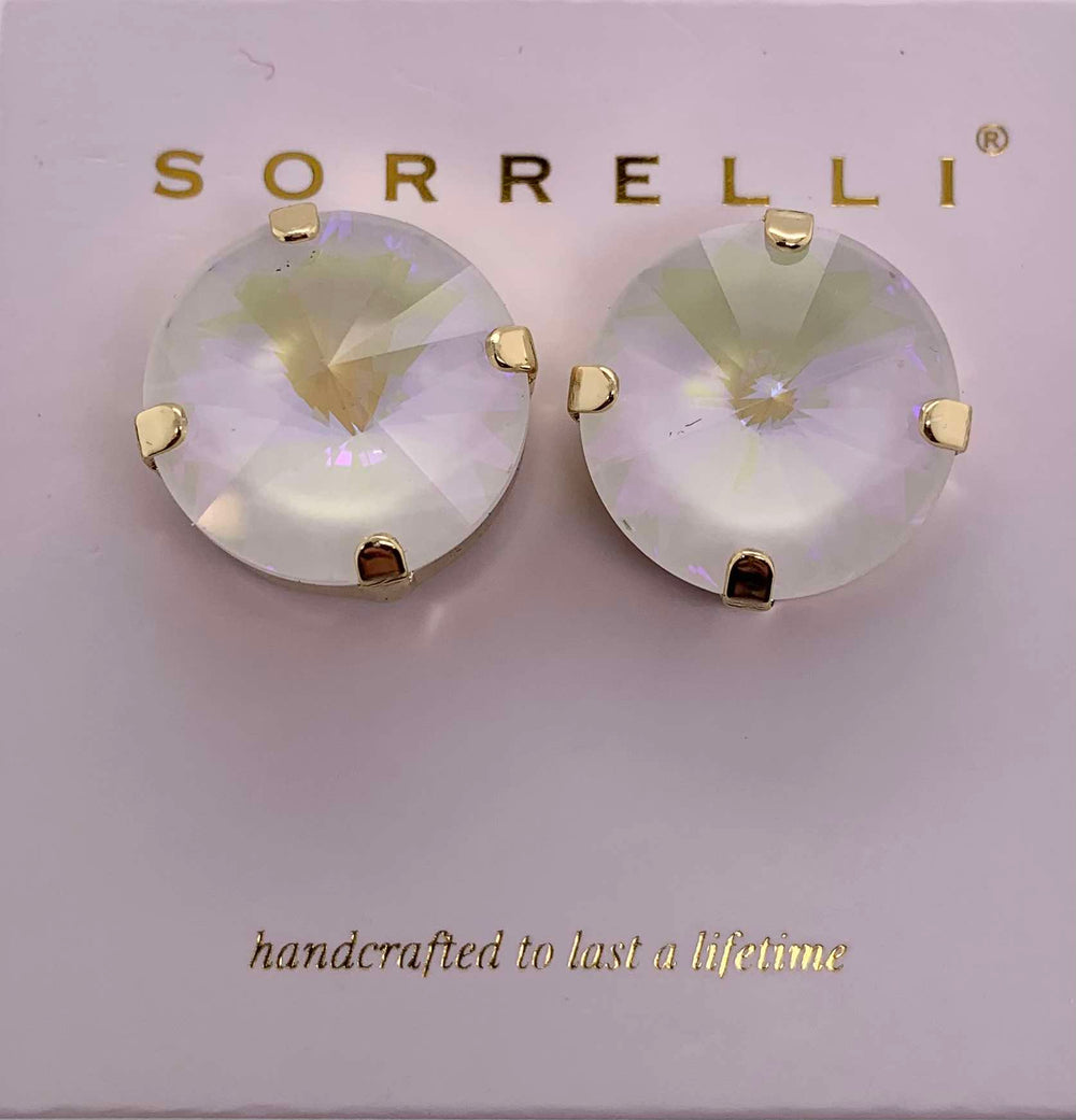 Kelly Stud Earrings