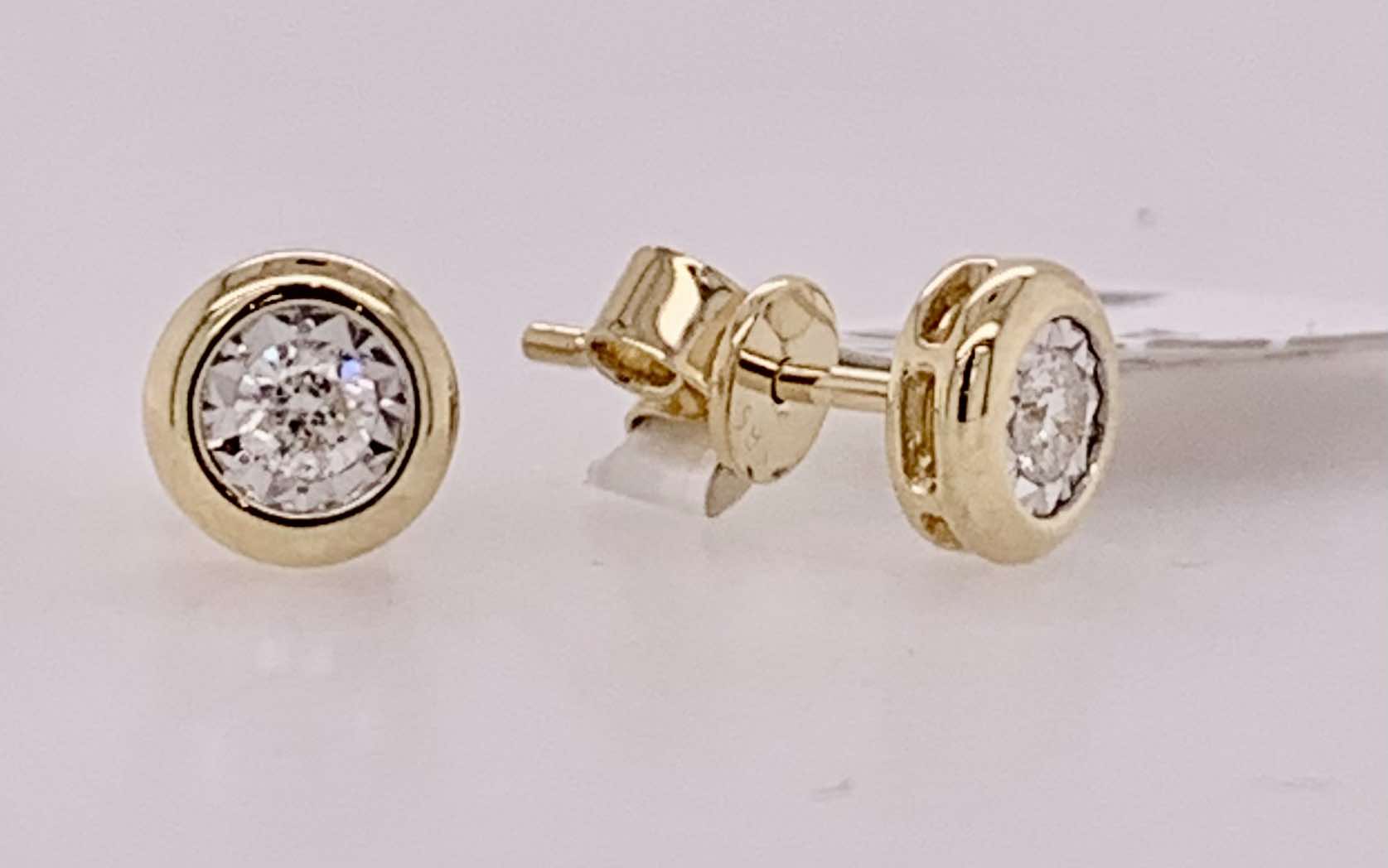 14K Diamond Stud Earrings