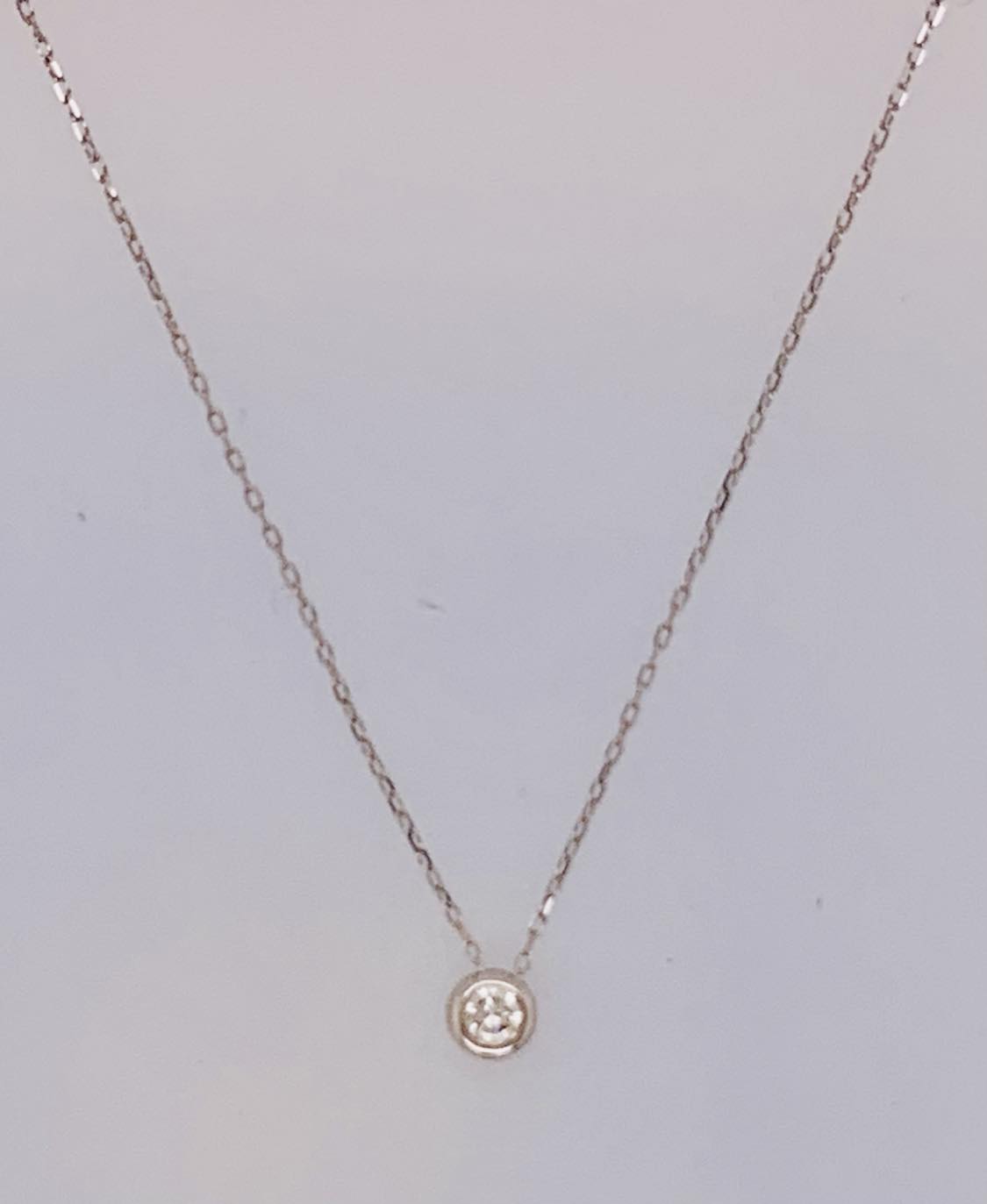 18K Diamond Pendant