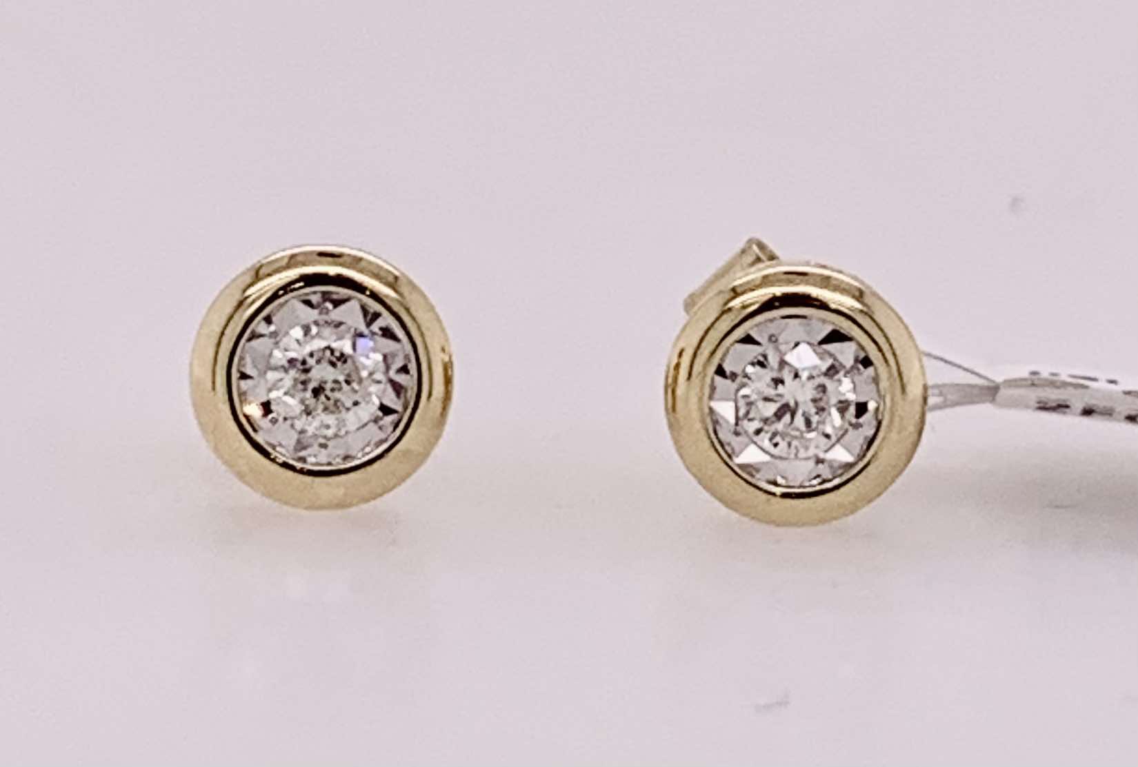 14K Diamond Stud Earrings