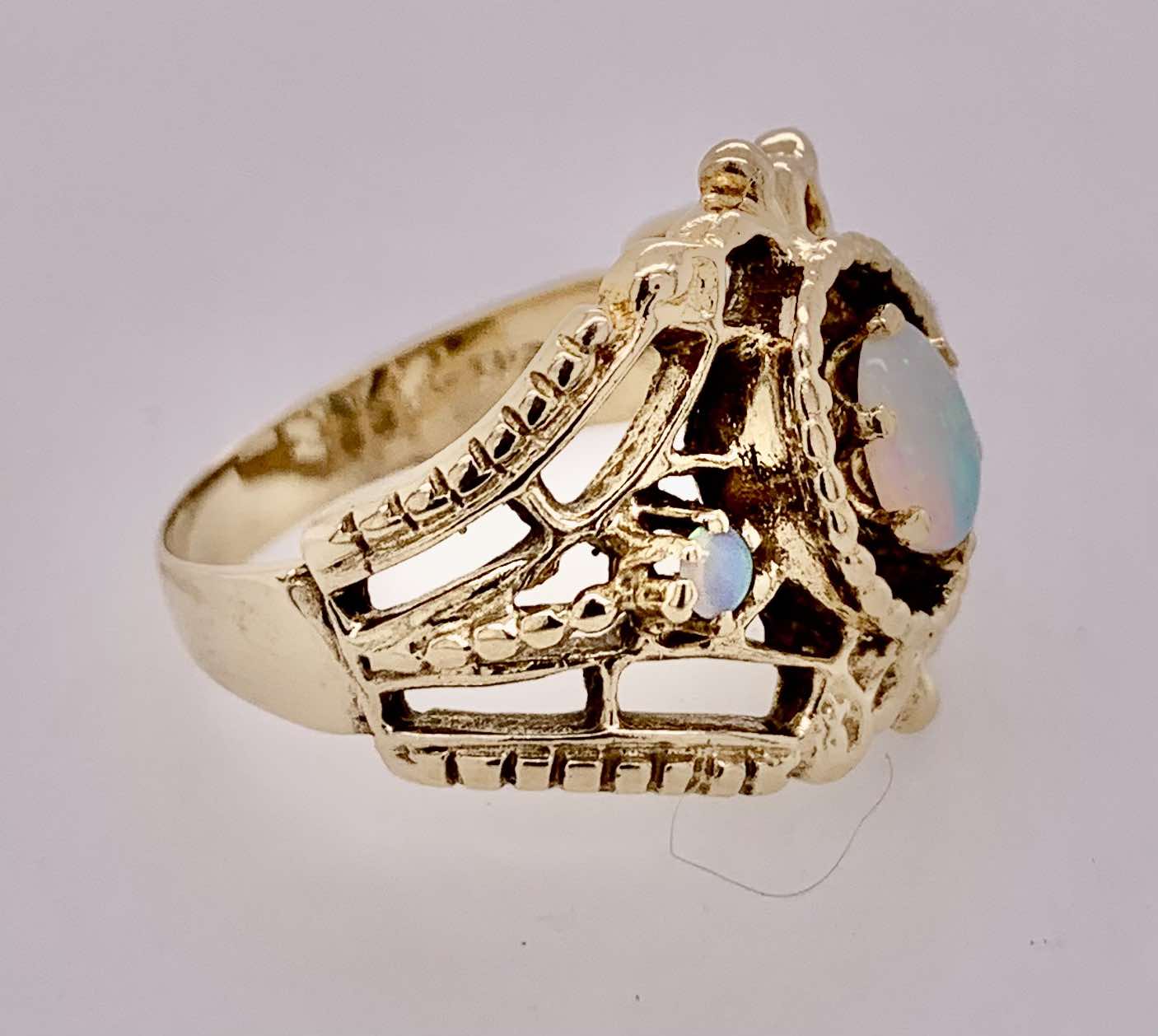 14K Estate Opal Filigree Ring