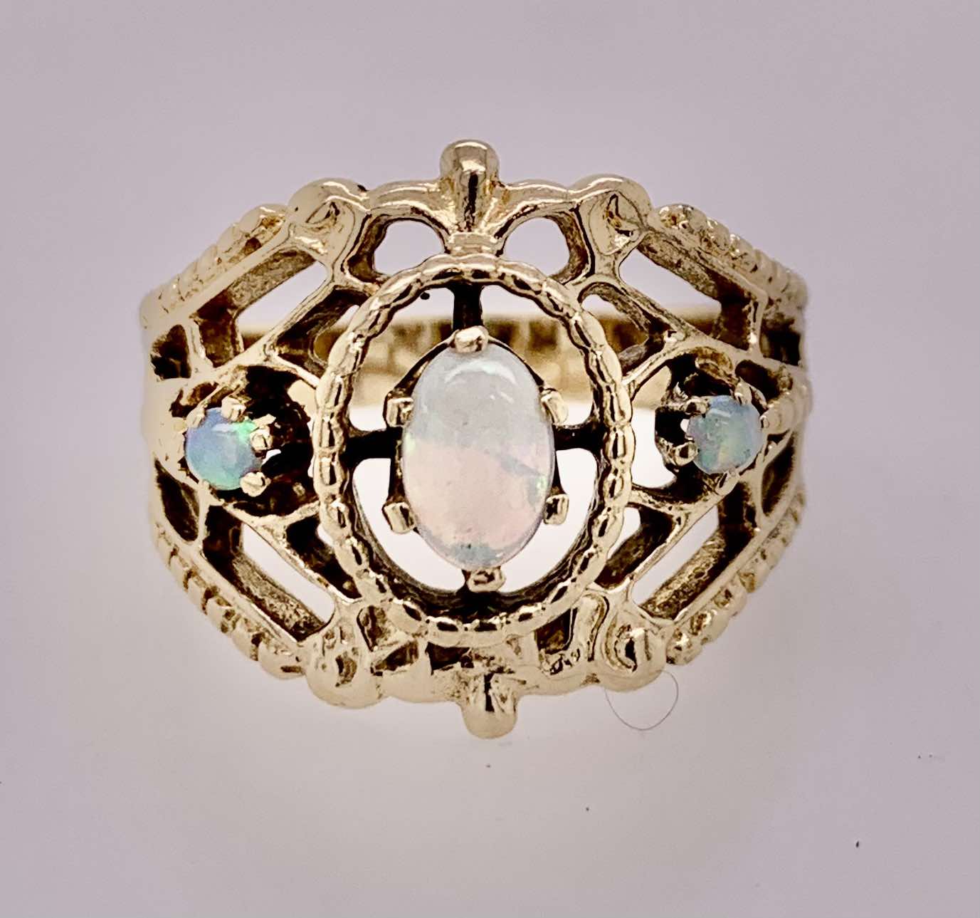 14K Estate Opal Filigree Ring