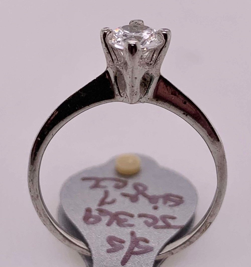 Sterling Silver Cubic Zirconia Solitaire Ring
