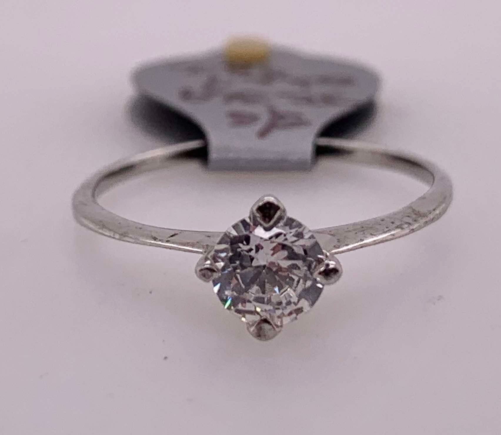 Sterling Silver Cubic Zirconia Solitaire Ring