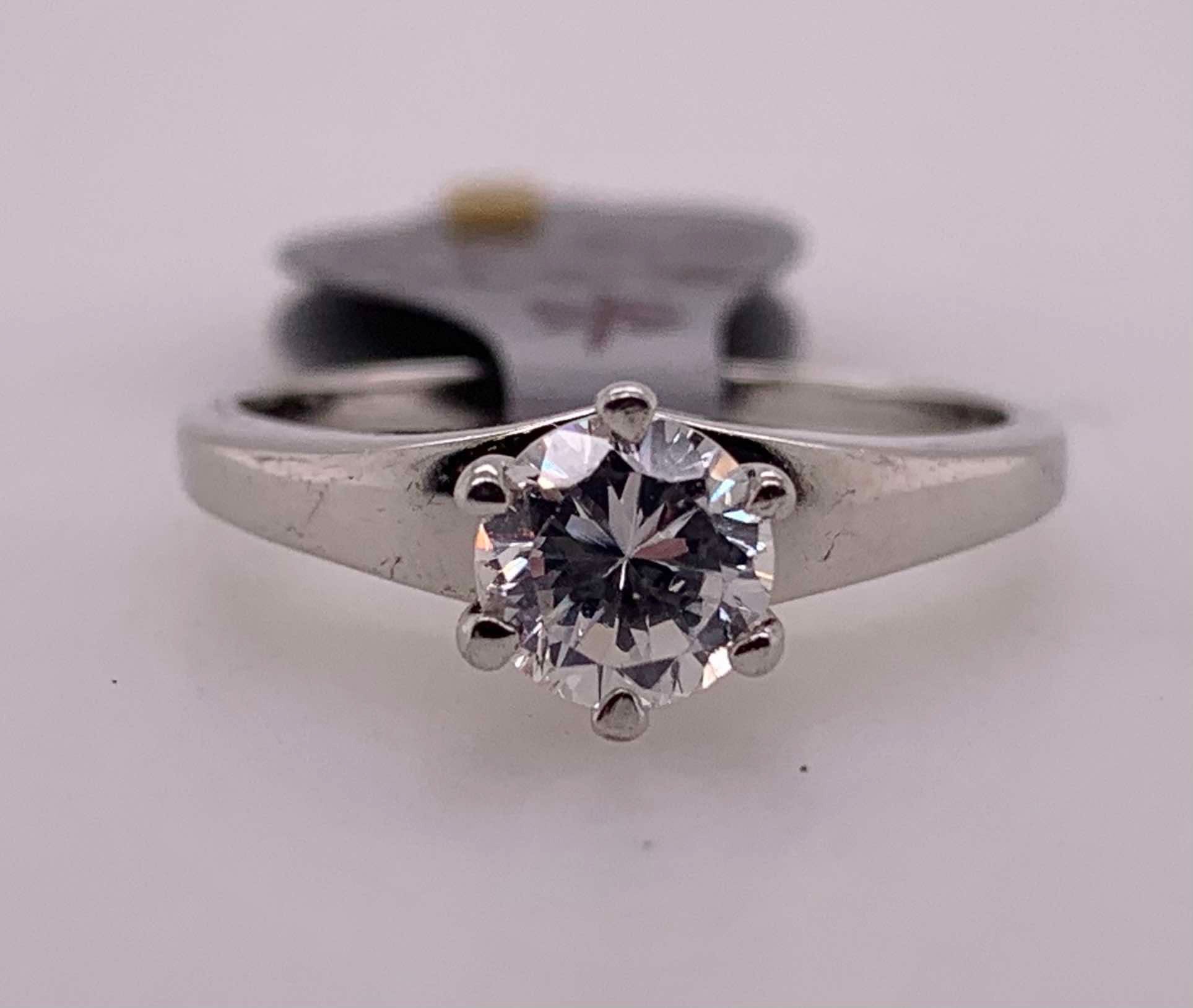 Sterling Silver Cubic Zirconia Solitaire Ring