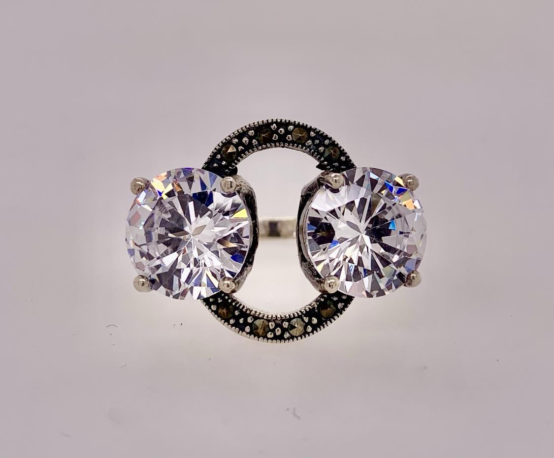 Estate Sterling Silver Cubic Zirconia Ring