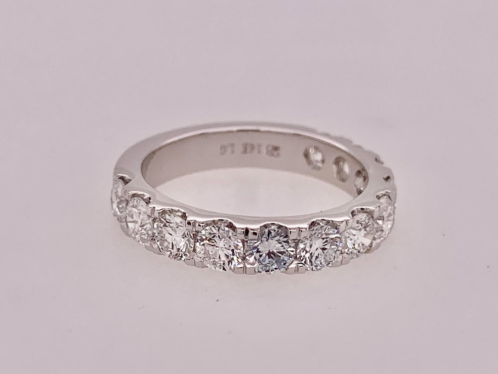 LAB Diamond Anniversary Band
