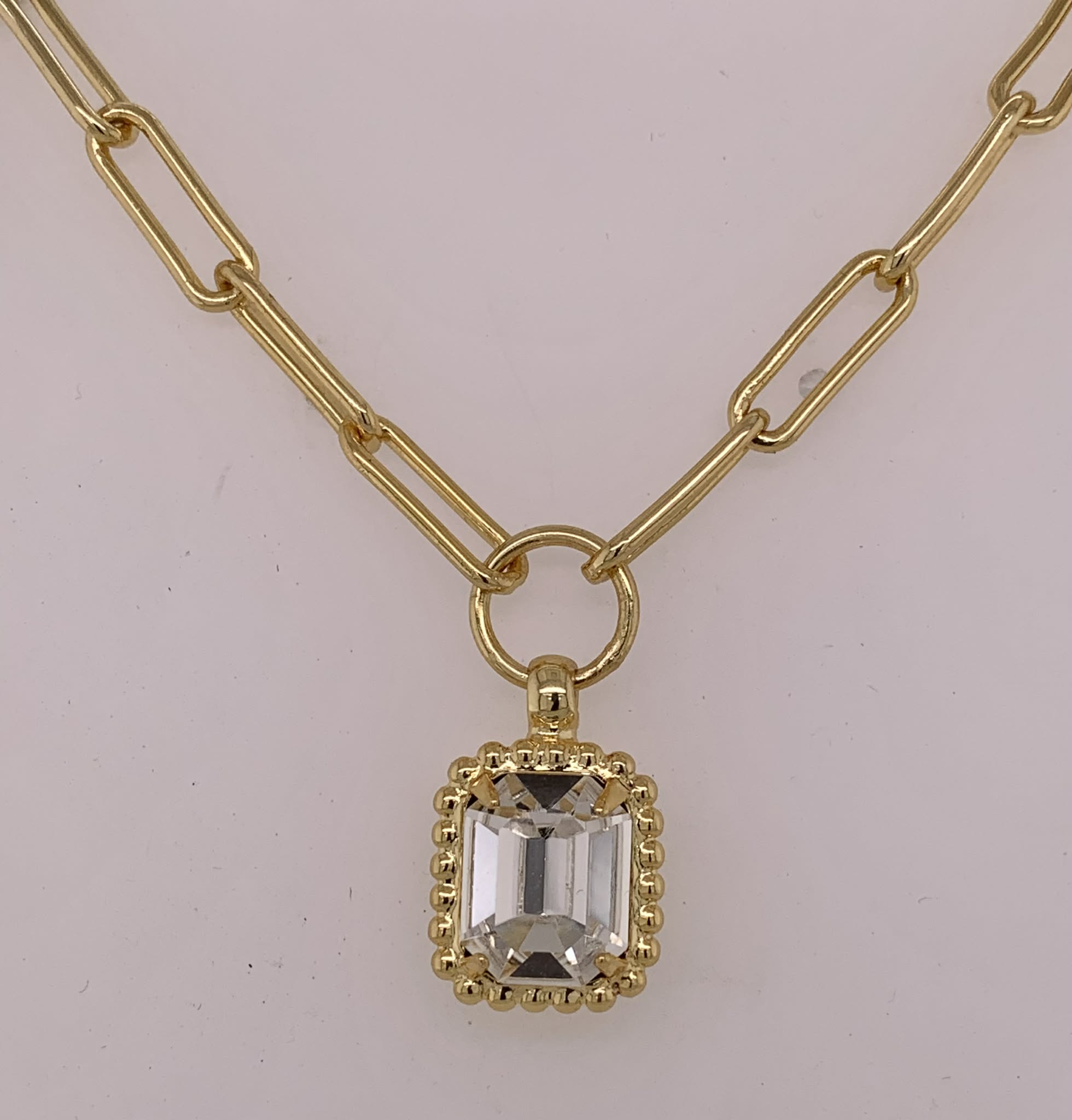 Octavia Scalloped Pendant Necklace