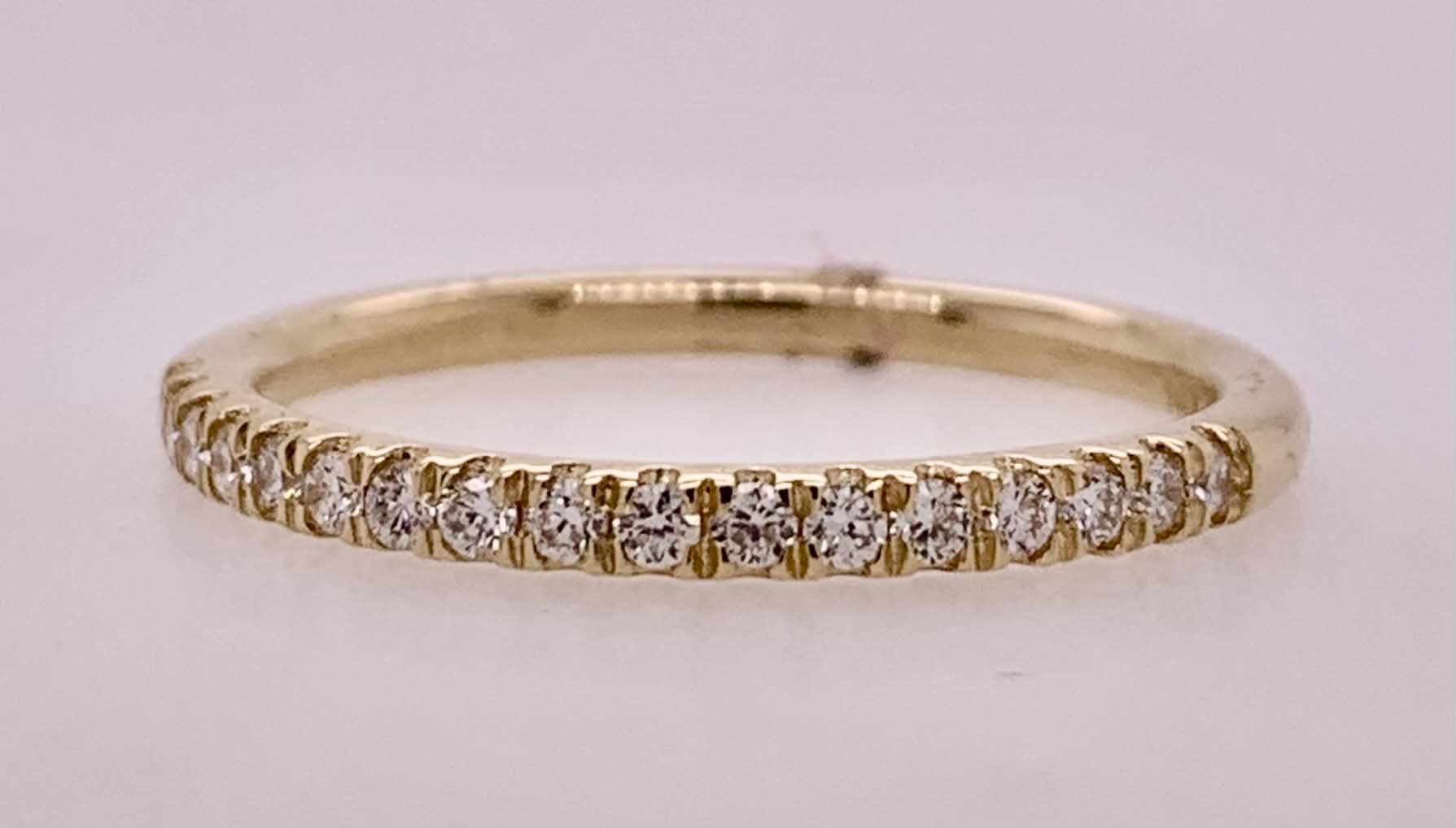 14K LAB Diamond Band