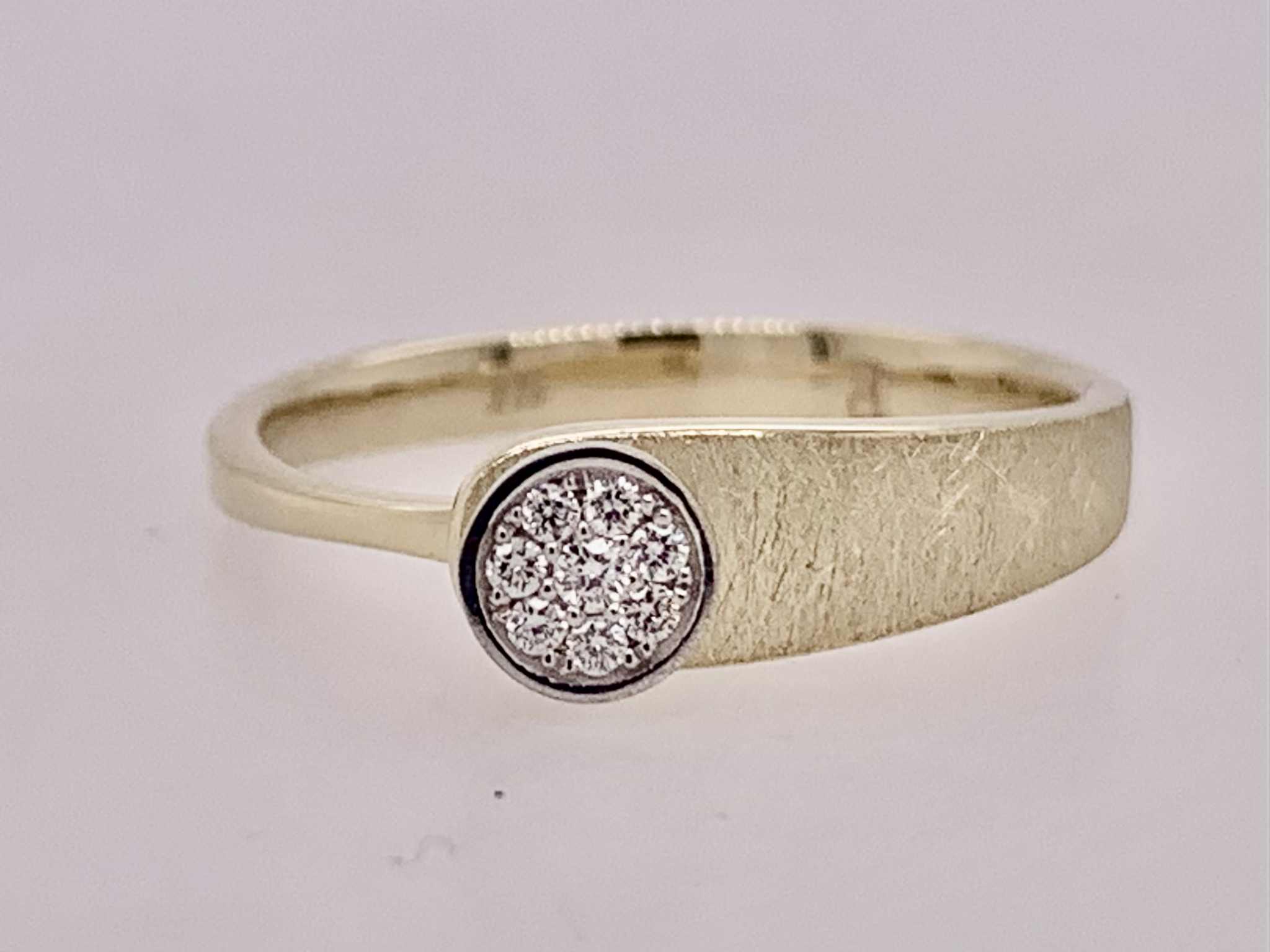 14K Diamond Ring