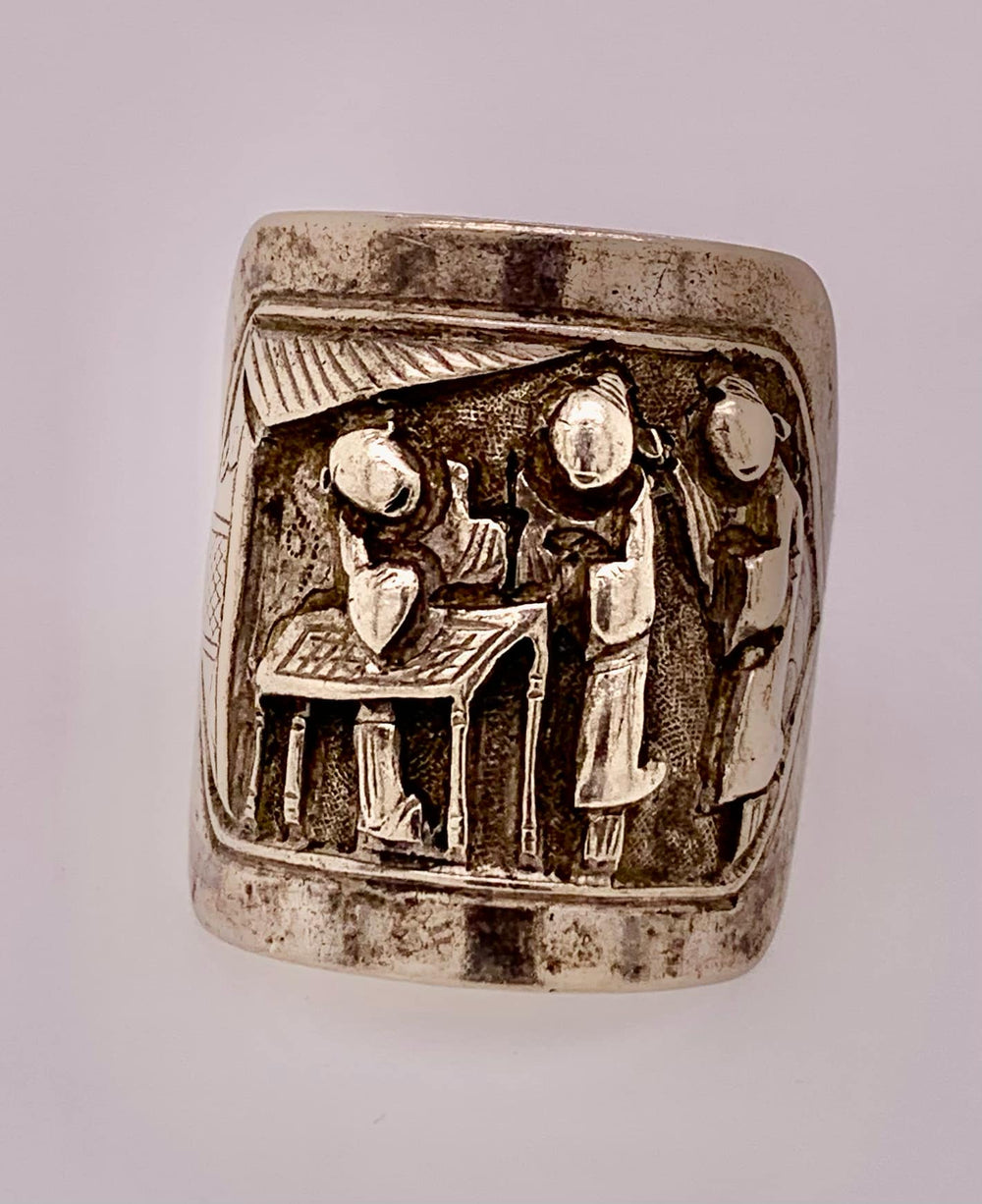 Estate Sterling Chinese Opera Ring