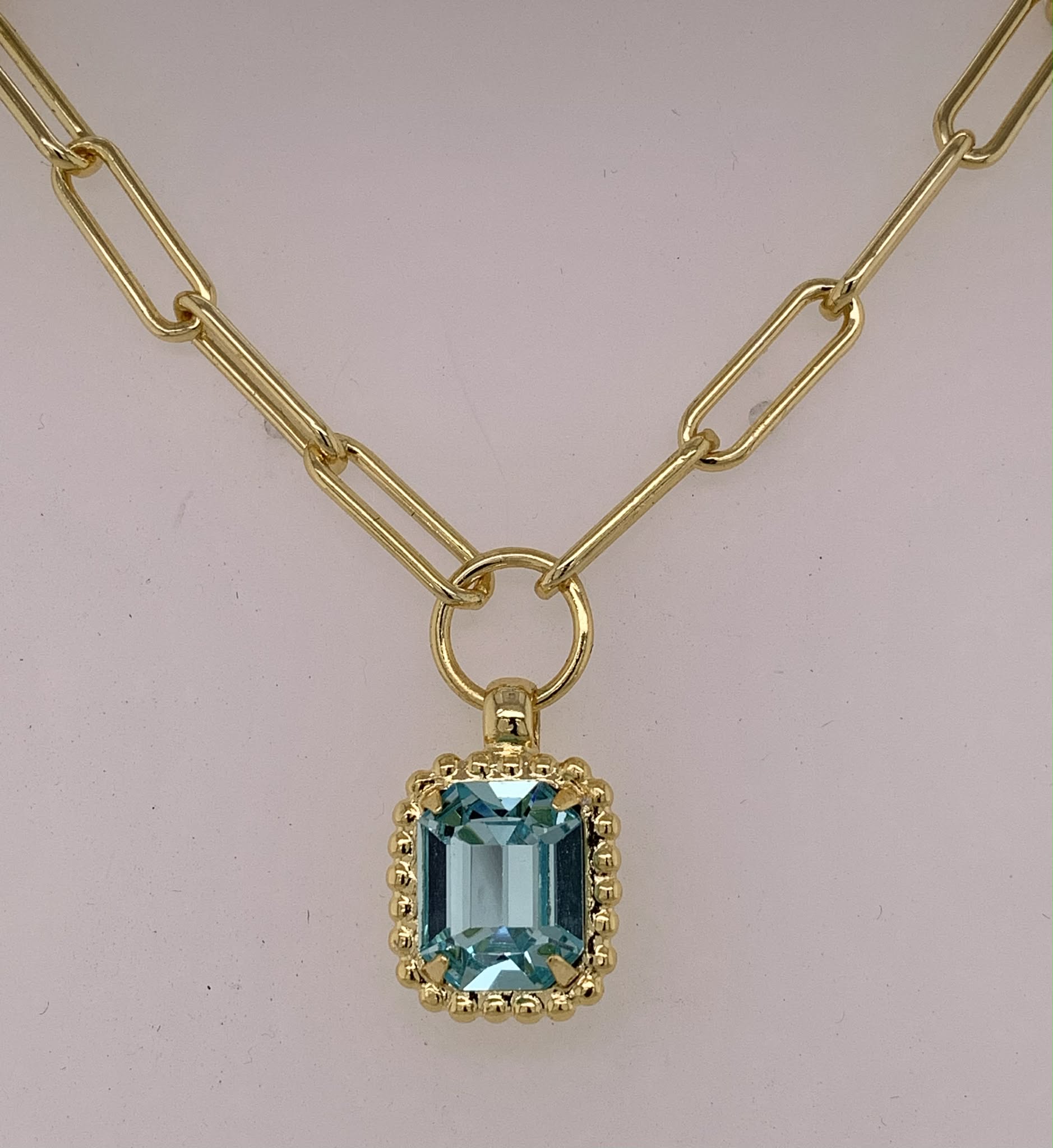 Octavia Scalloped Pendant Necklace