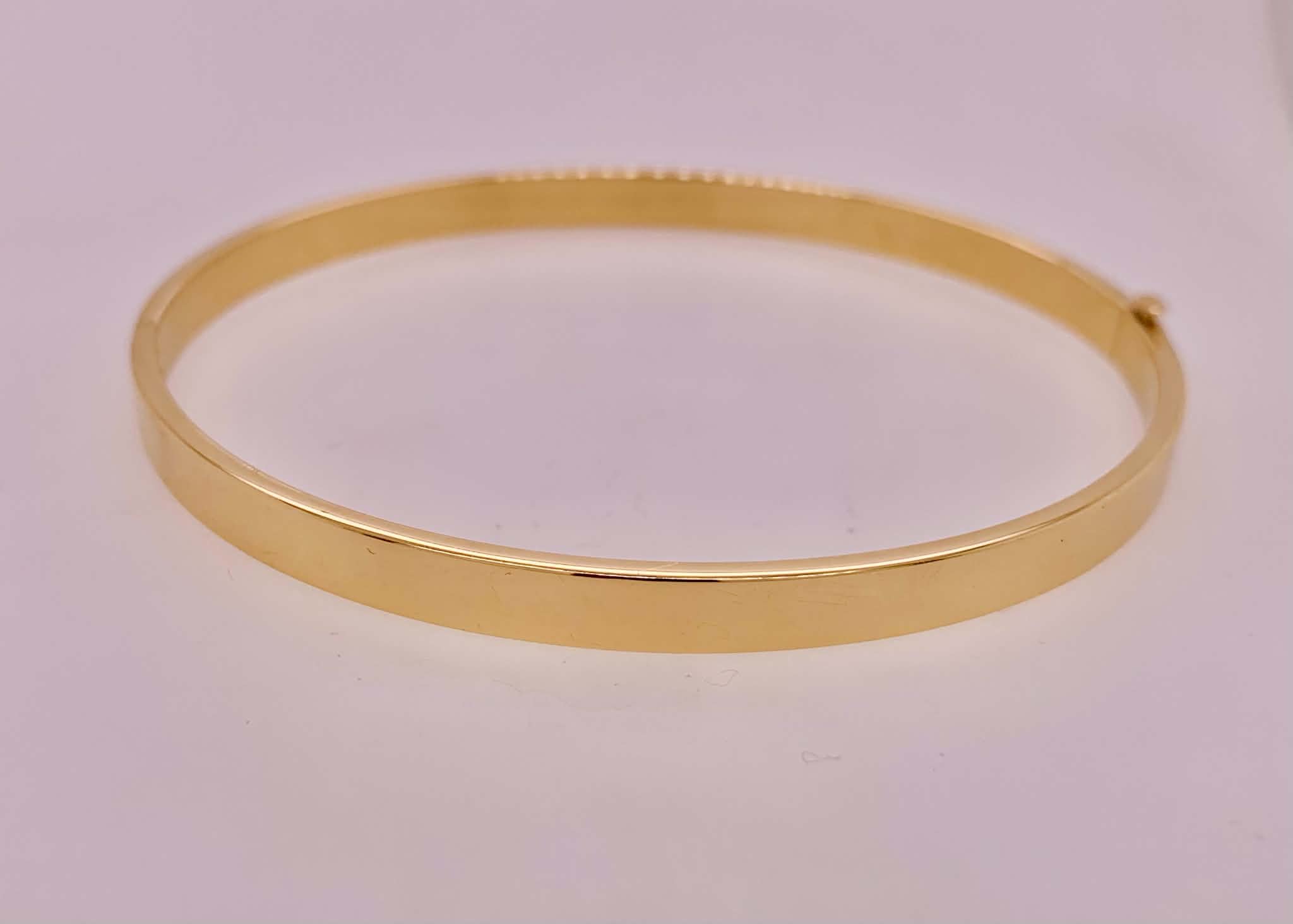 14K Estate Bangle