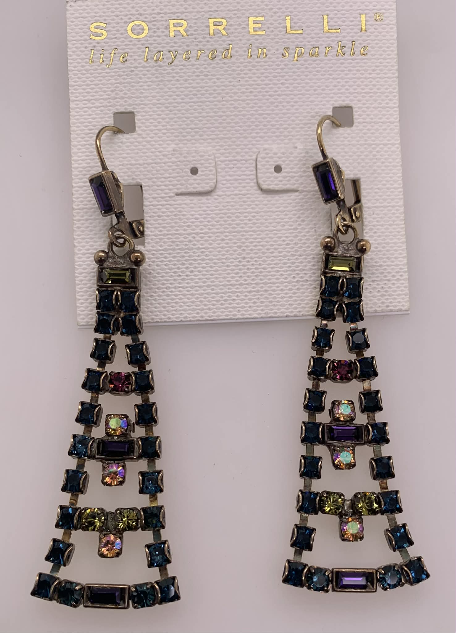 Tiered Lattice Dangle Earrings