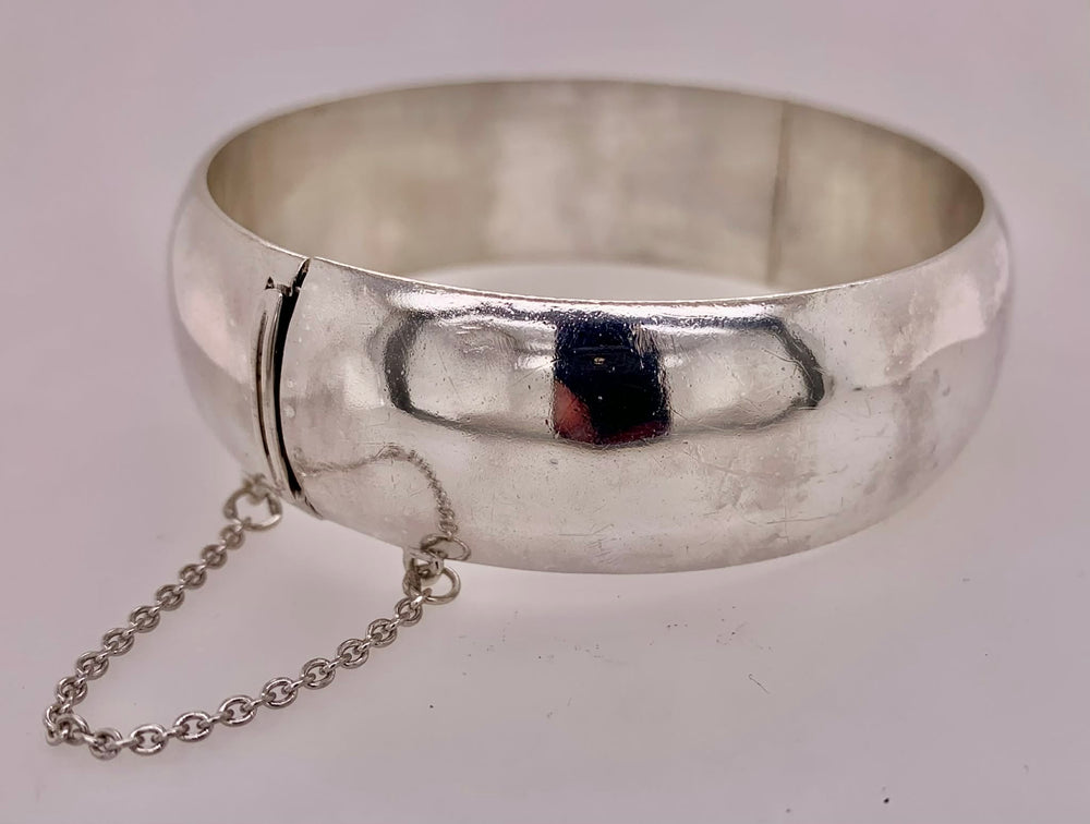 Estate Sterling Silver Bangle