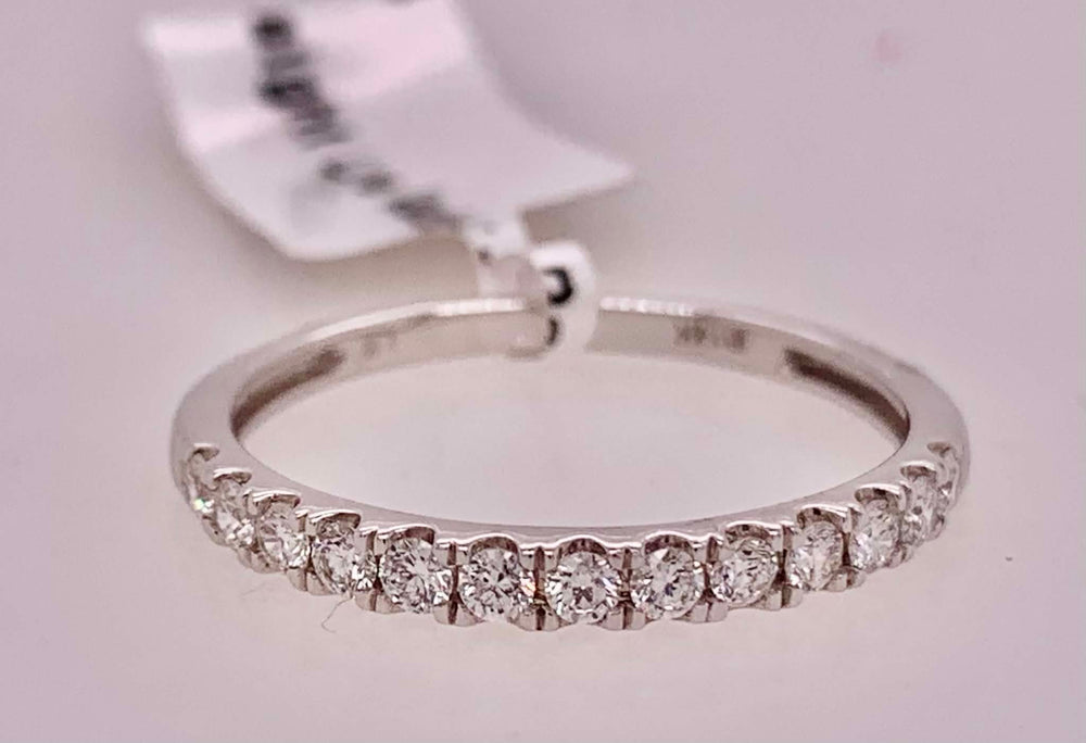 14K LAB Diamond Band