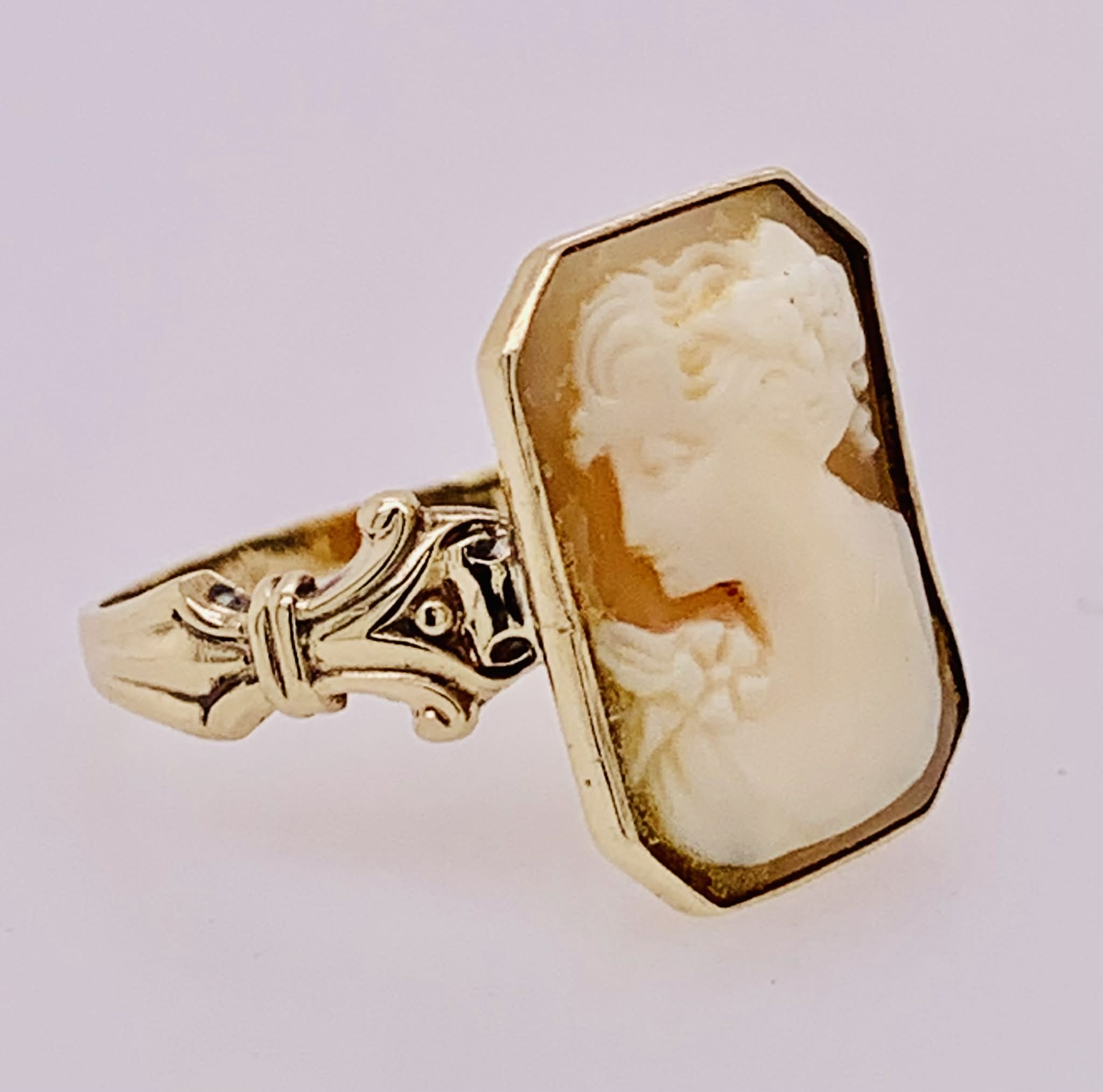 Estate Cameo Ring