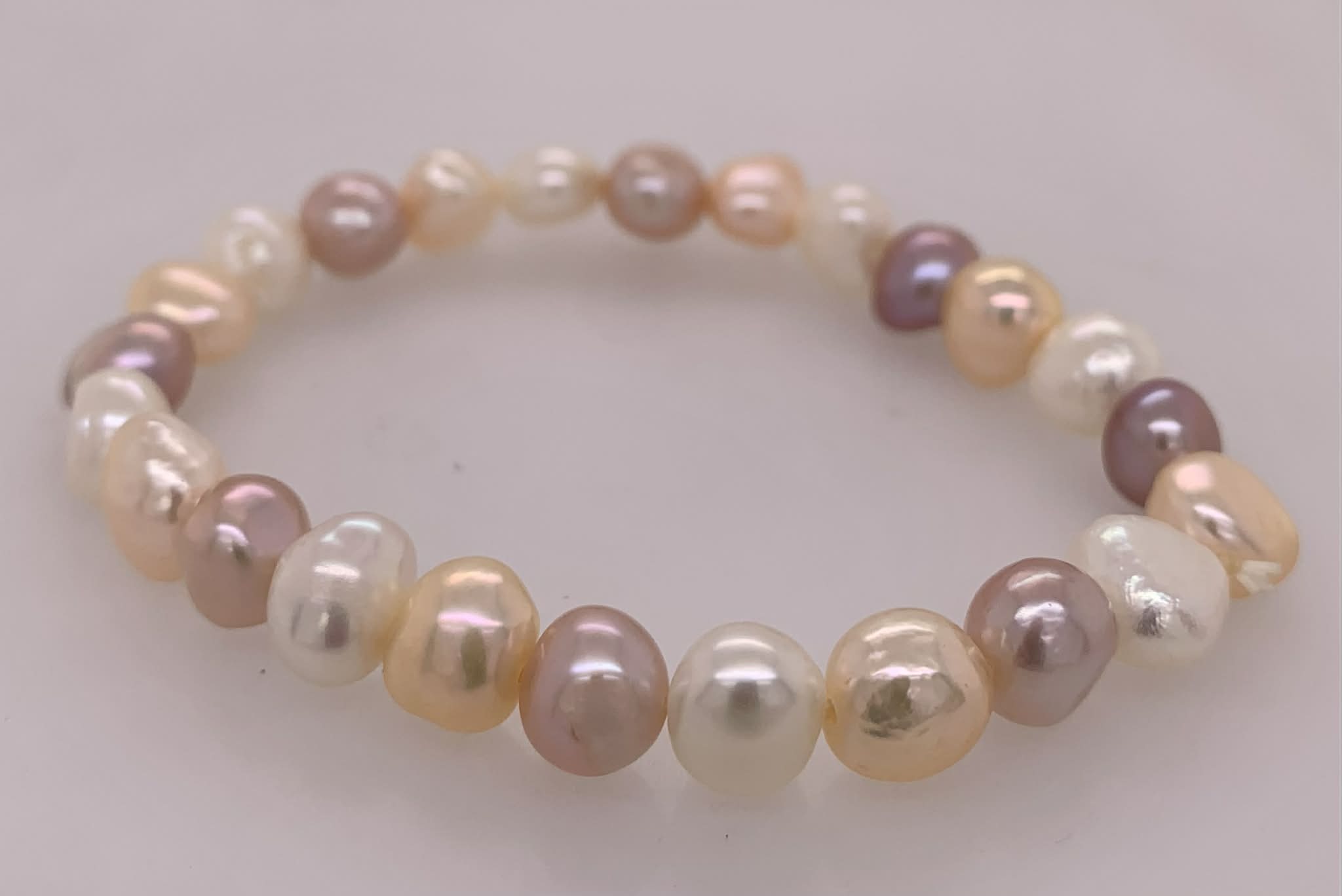 Stretch Freshwater Pearl Bracelet