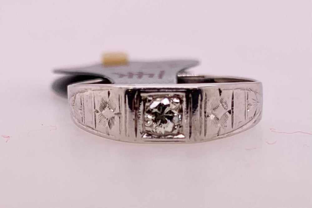 Estate 14K Diamond Ring
