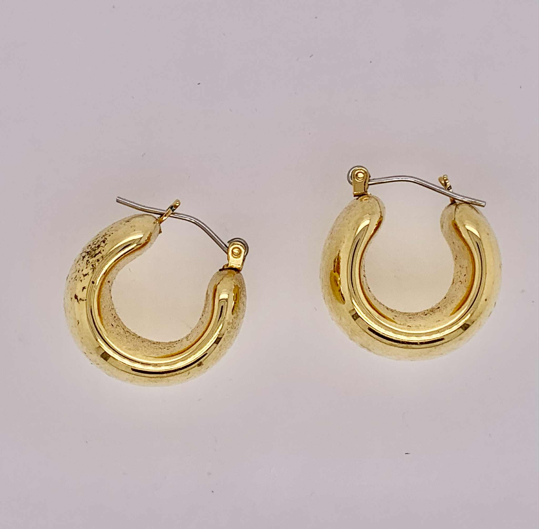 Estate Gold Fill Huggie Earrings