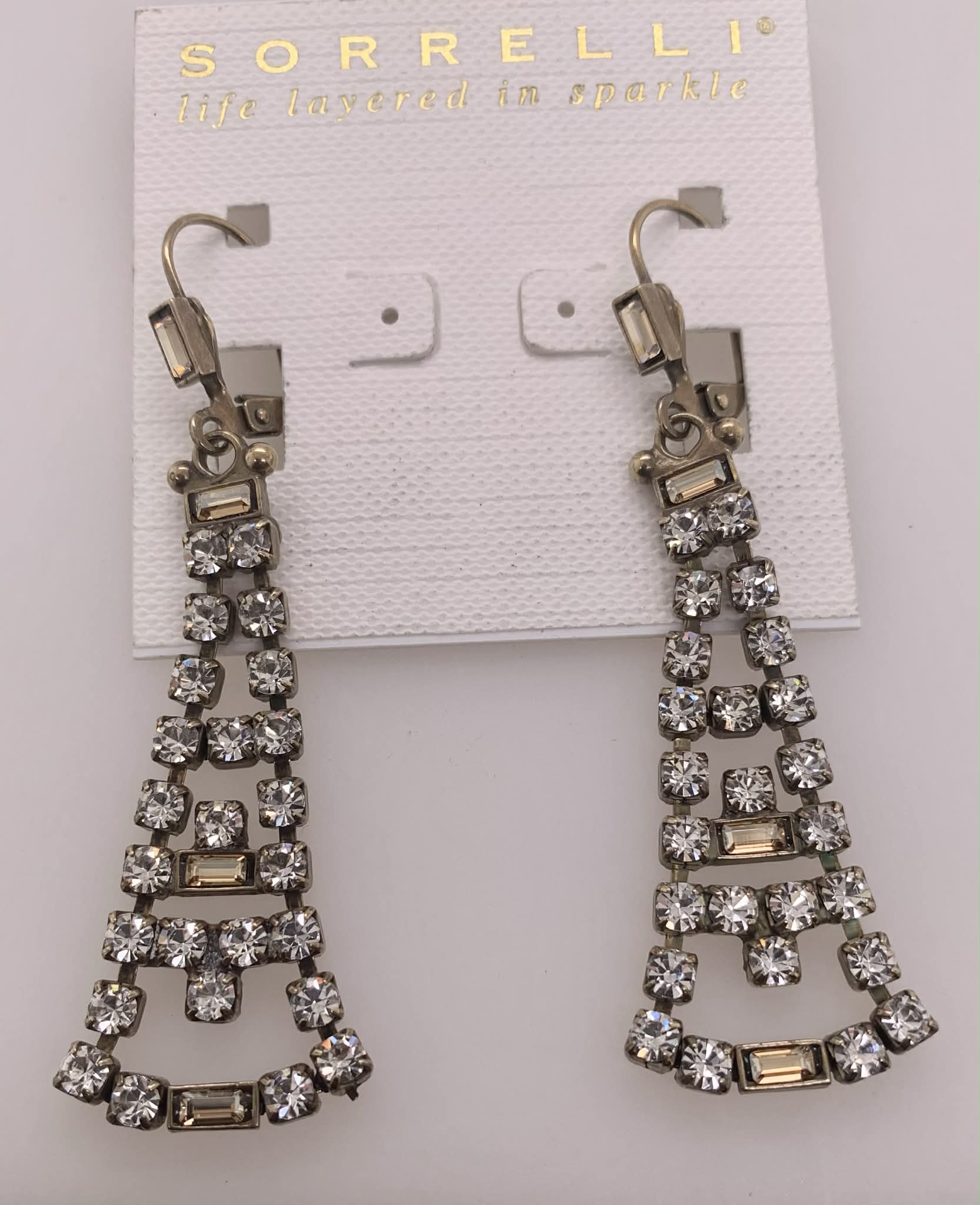 Tiered Lattice Dangle Earrings