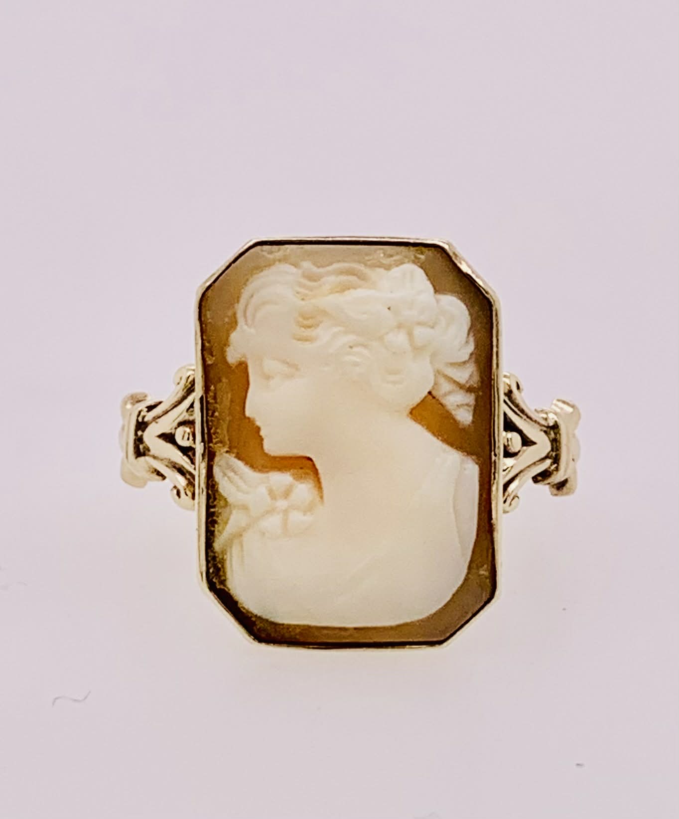Estate Cameo Ring