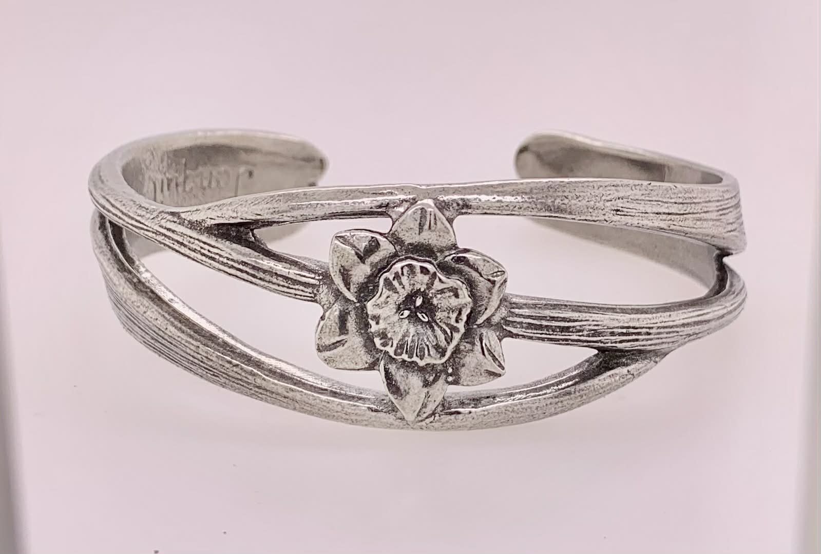 March Nouveau Flower of the Month Bracelet