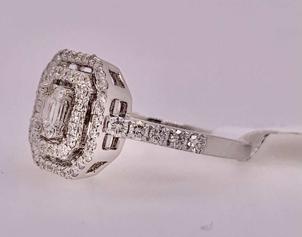 18K Diamond Ring
