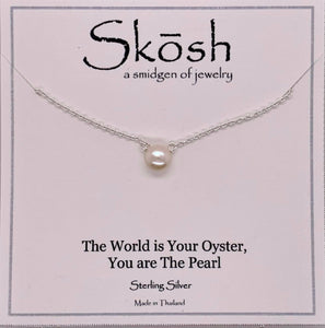 Skosh Pendant Pearl Pendant